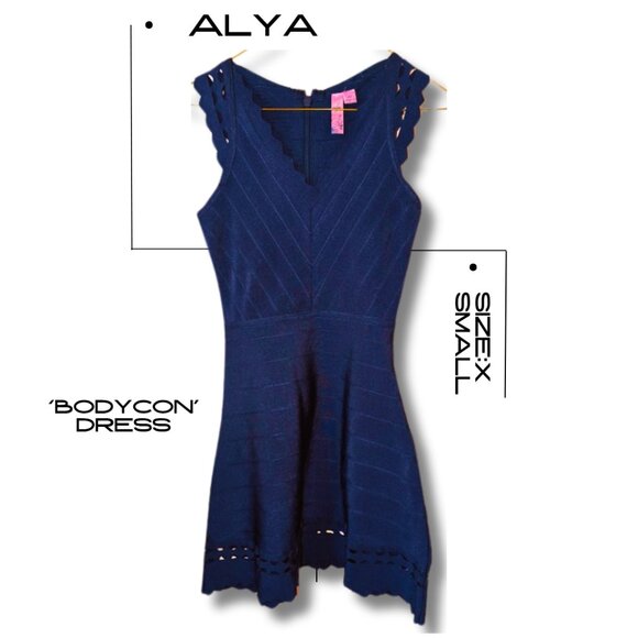 💙 ALYA Knit Bodycon Bandage Dress - Scallop Trim & Chevron Knit (Size Small) - Picture 1 of 2